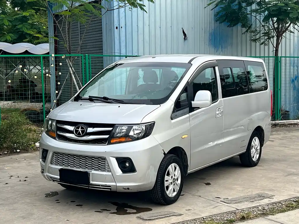 JAC Refine Refine M3 2015