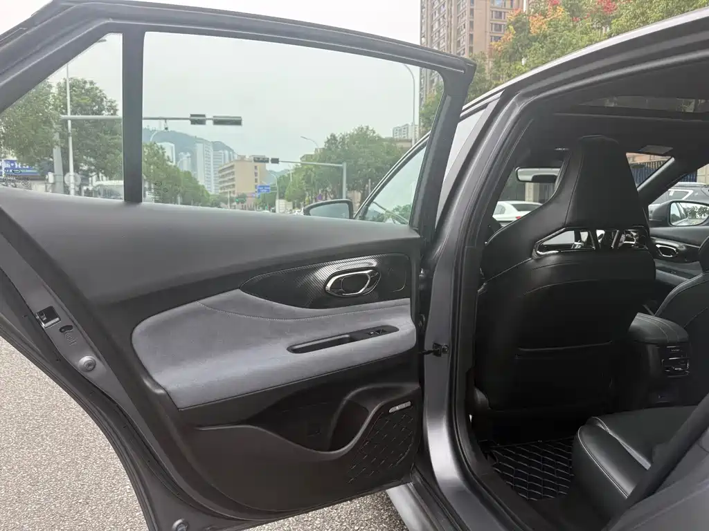GAC Motor Shadow Leopard — миниатюра 11