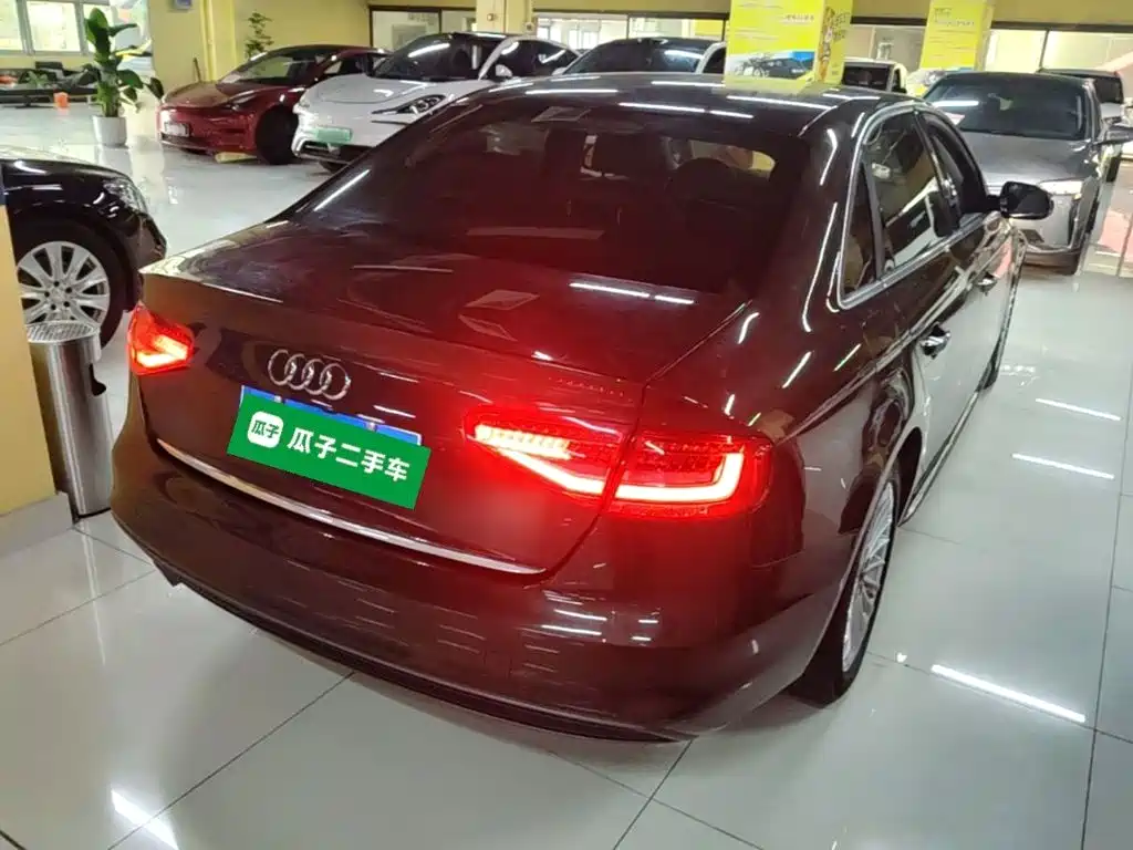 Audi A4L — миниатюра 7