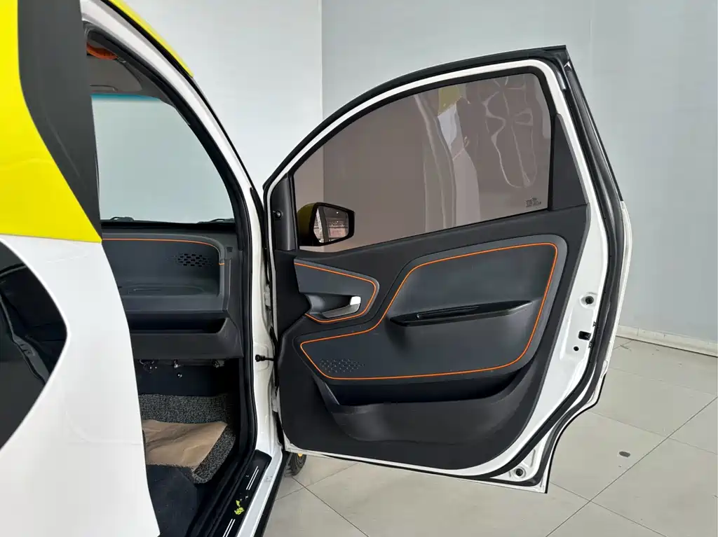 Baojun E100 — миниатюра 9