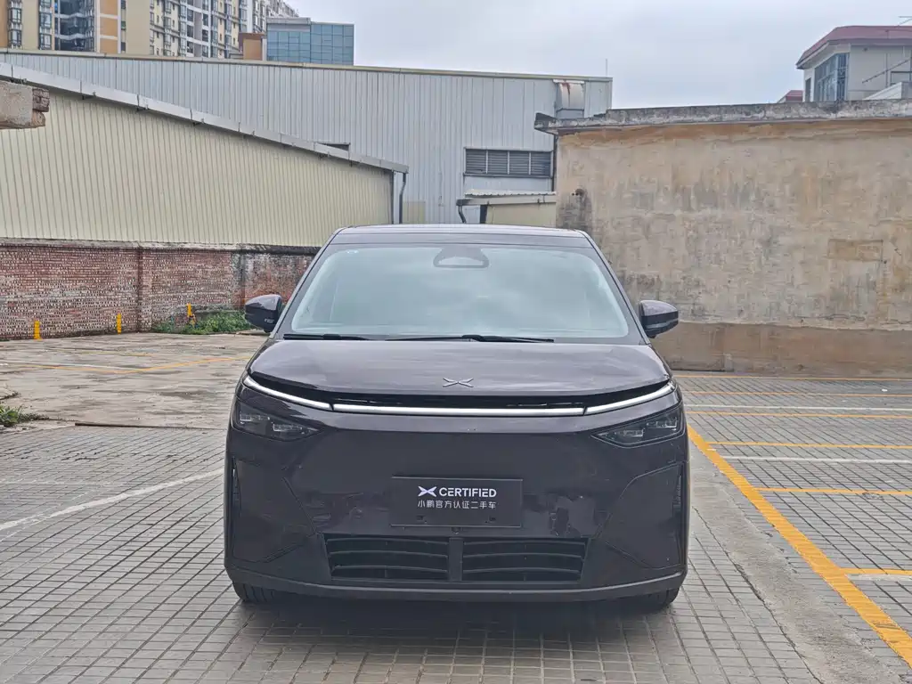 XPeng X9 — миниатюра 2