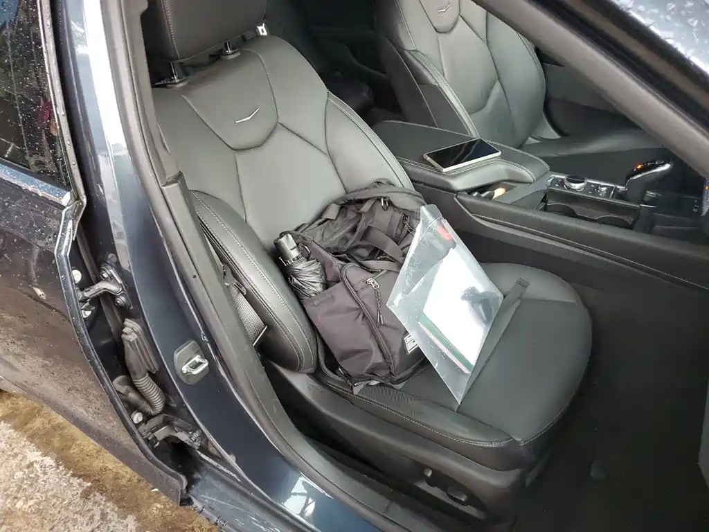 Cadillac CT5 — миниатюра 17