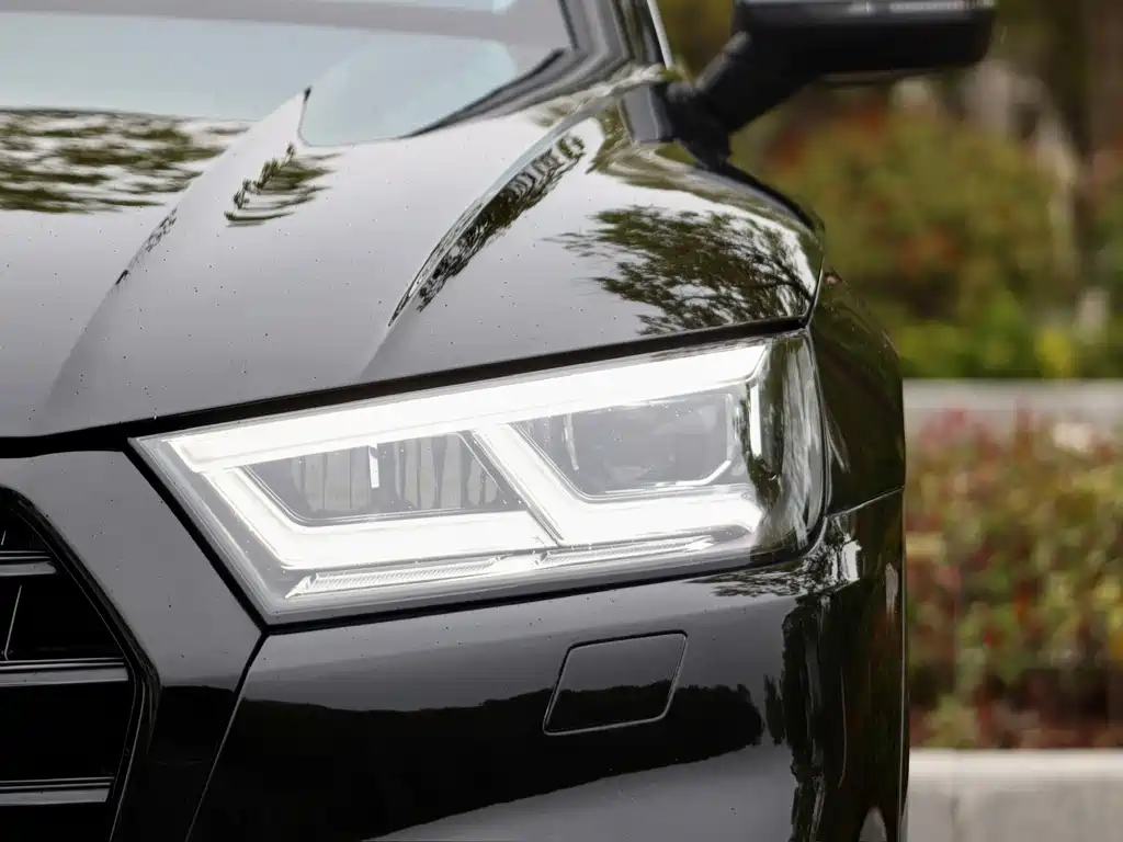 Audi Q5L — миниатюра 8
