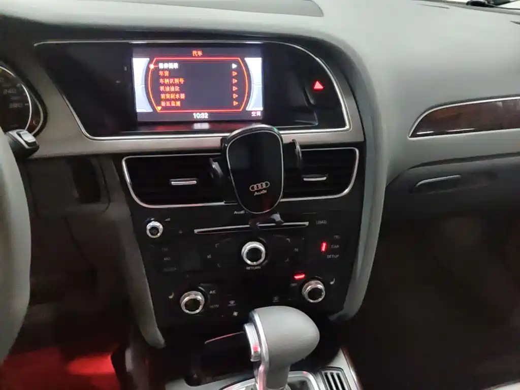 Audi A4L — миниатюра 13