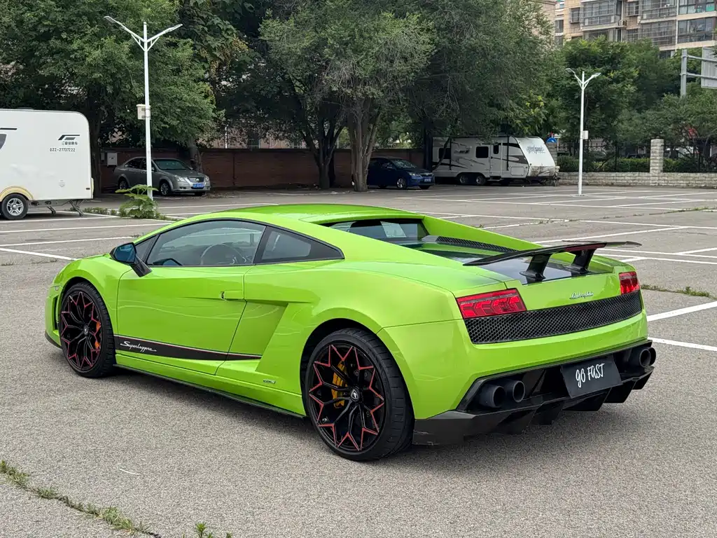 Lamborghini Gallardo 2011 LP 570-4 Superleggera