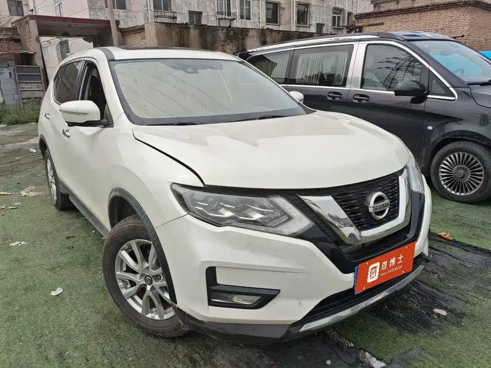 Nissan X-Trail — миниатюра 3