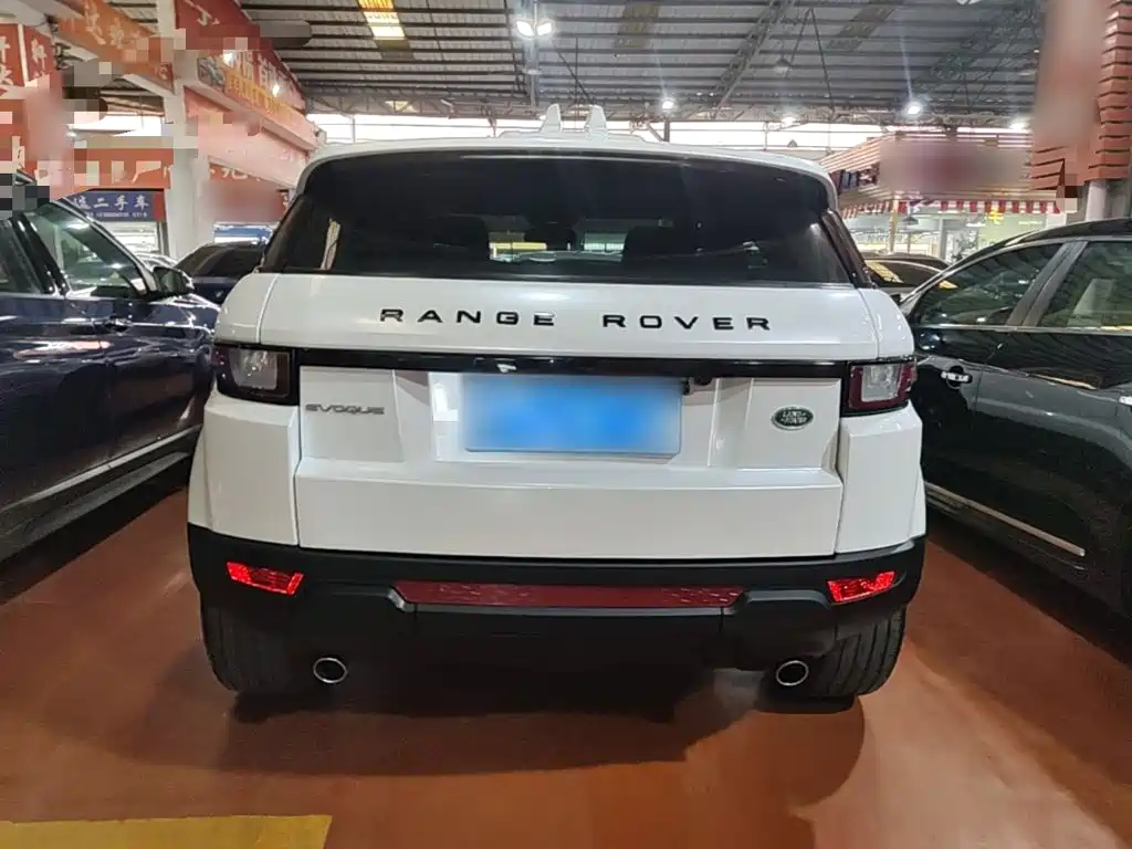 Land Rover Evoque — миниатюра 6
