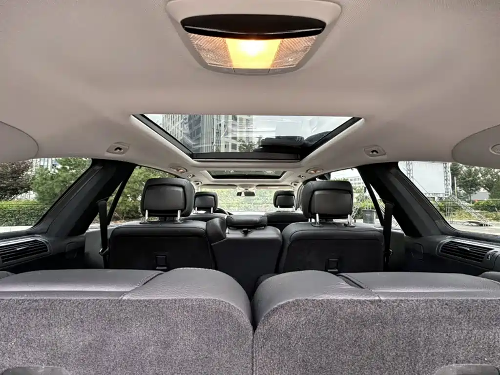 Mercedes-Benz R-Class — миниатюра 8