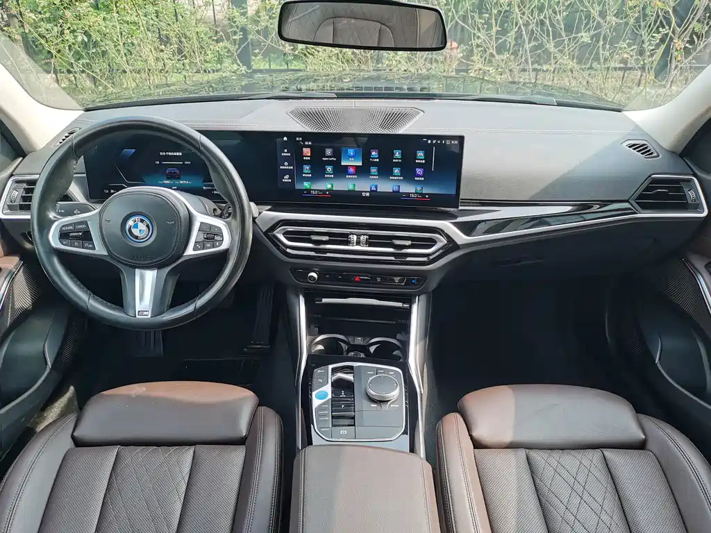 BMW i3 — миниатюра 10