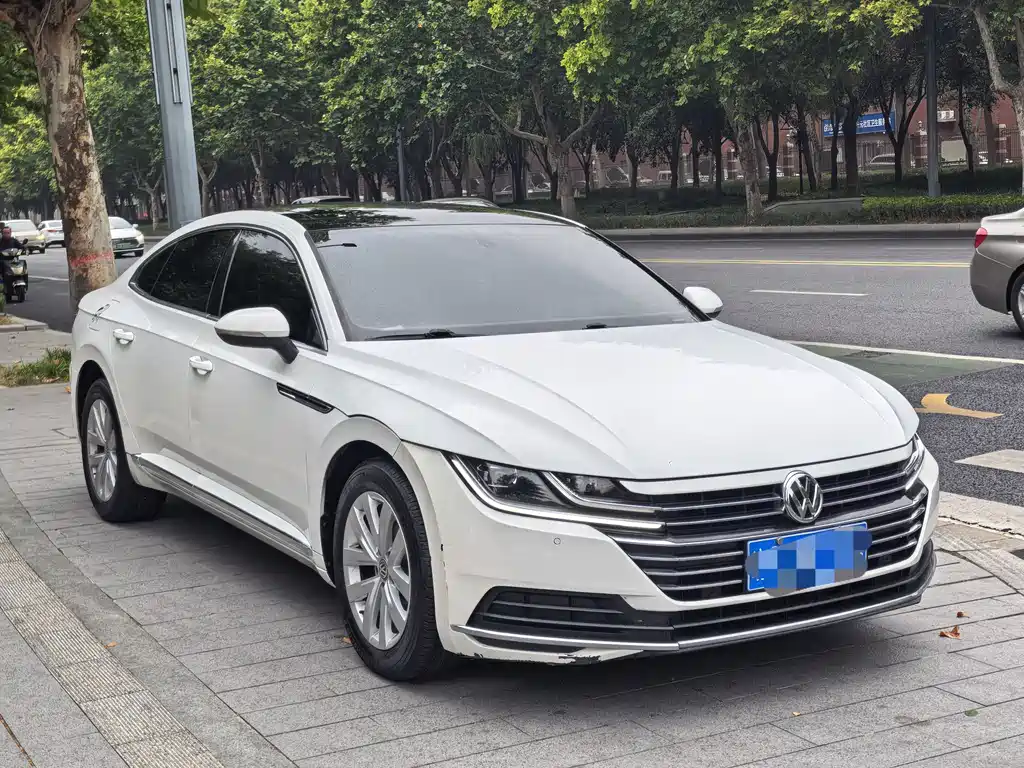 Volkswagen CC — миниатюра 3