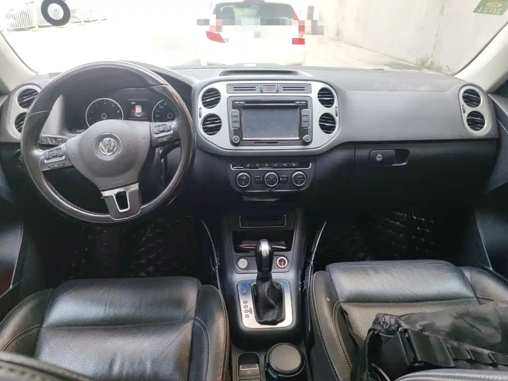 Volkswagen Tiguan — миниатюра 10