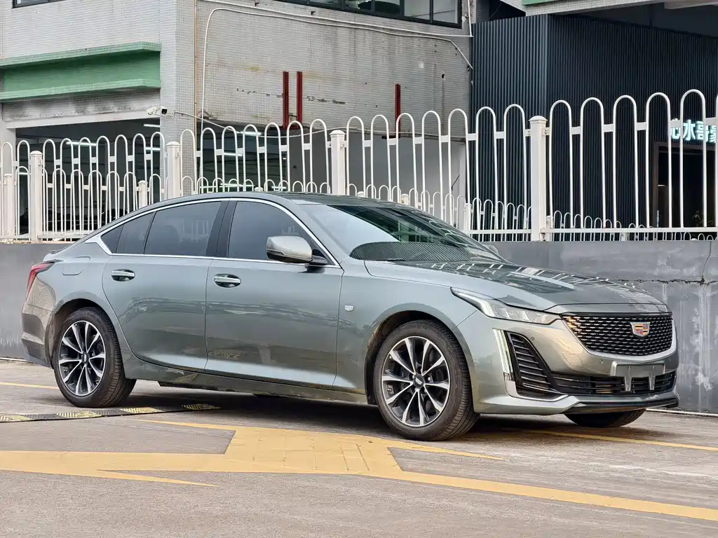 Cadillac CT5 — миниатюра 3