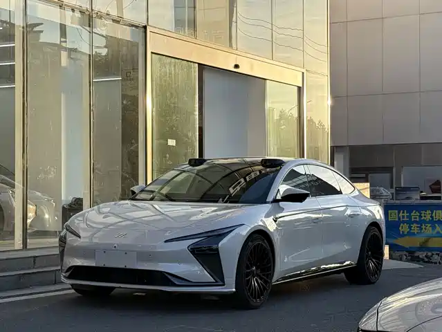 2022 IM Motors L7