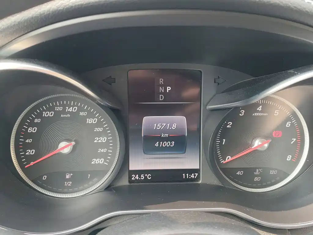 Mercedes-Benz C-Class — миниатюра 7