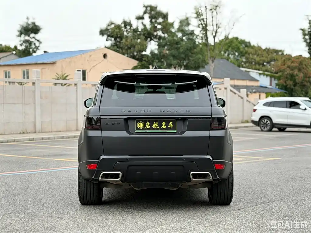 Land Rover Sport PHEV — миниатюра 15