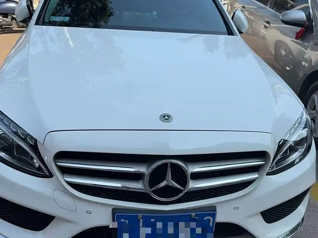 Mercedes-Benz C-Class 2018