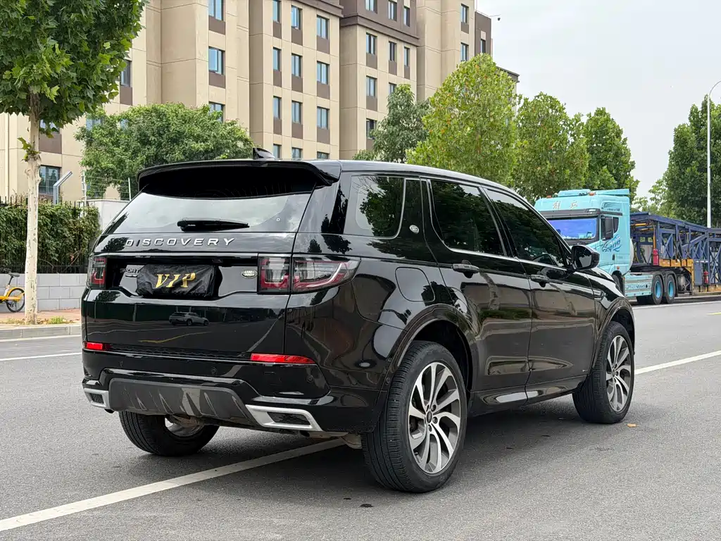 Land Rover Discovery Sport 2020 249PS R-Dynamic 7 мест