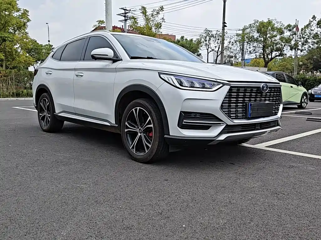 BYD PLUS — миниатюра 3