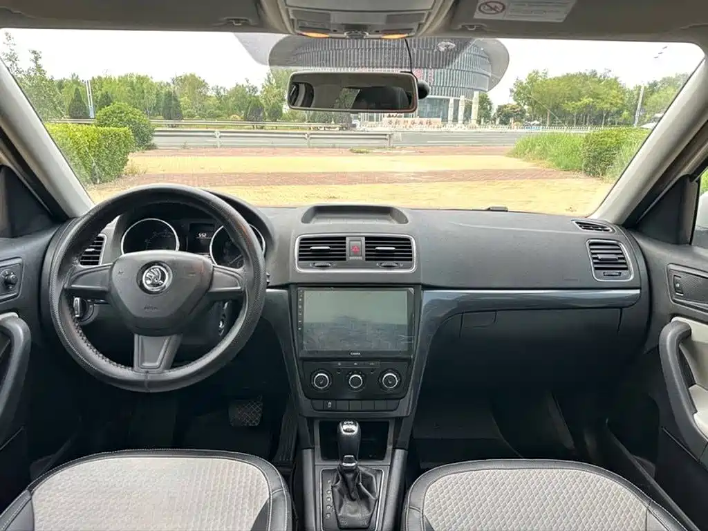 Skoda Yeti — миниатюра 9