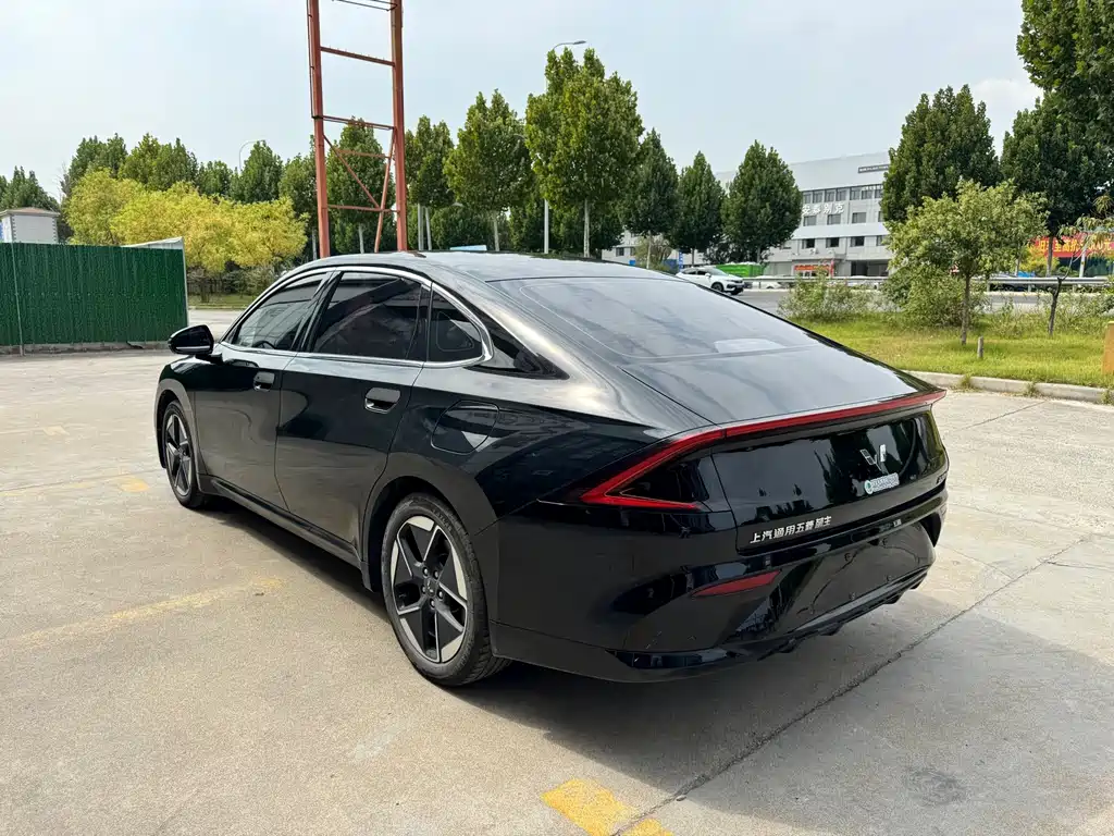 Wuling Xingguang — миниатюра 8