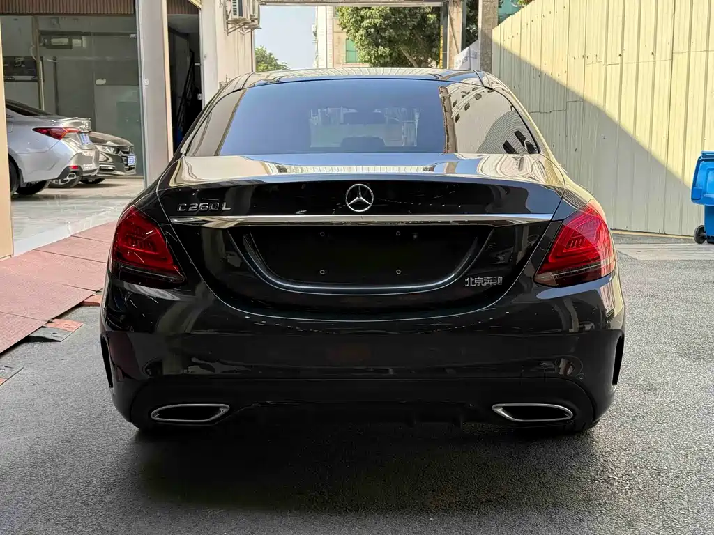 MERCEDES-BENZ C CLASS