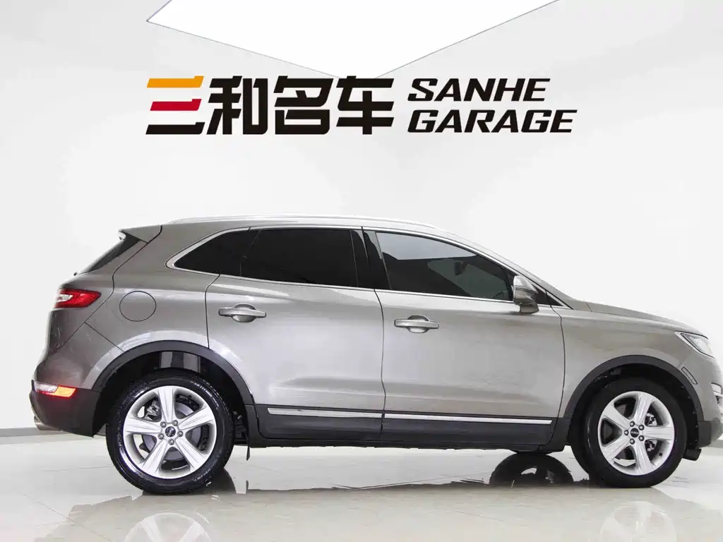 Lincoln MKC — миниатюра 4