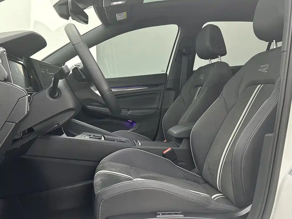Volkswagen Golf 2021 280TSI DSG R-Line