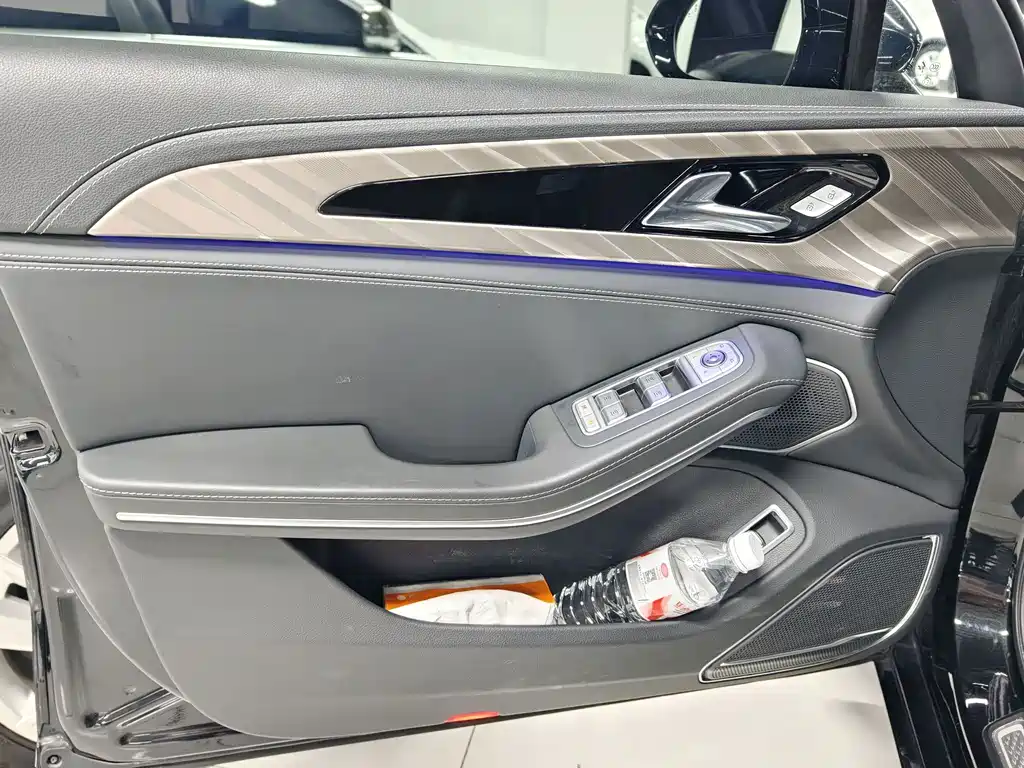 Hongqi Hongqi H9 — миниатюра 14