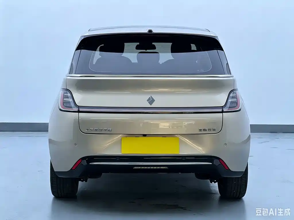 Baojun Yunduo — миниатюра 5