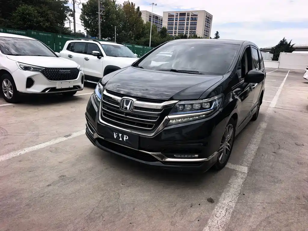 Honda Elysion — миниатюра 2