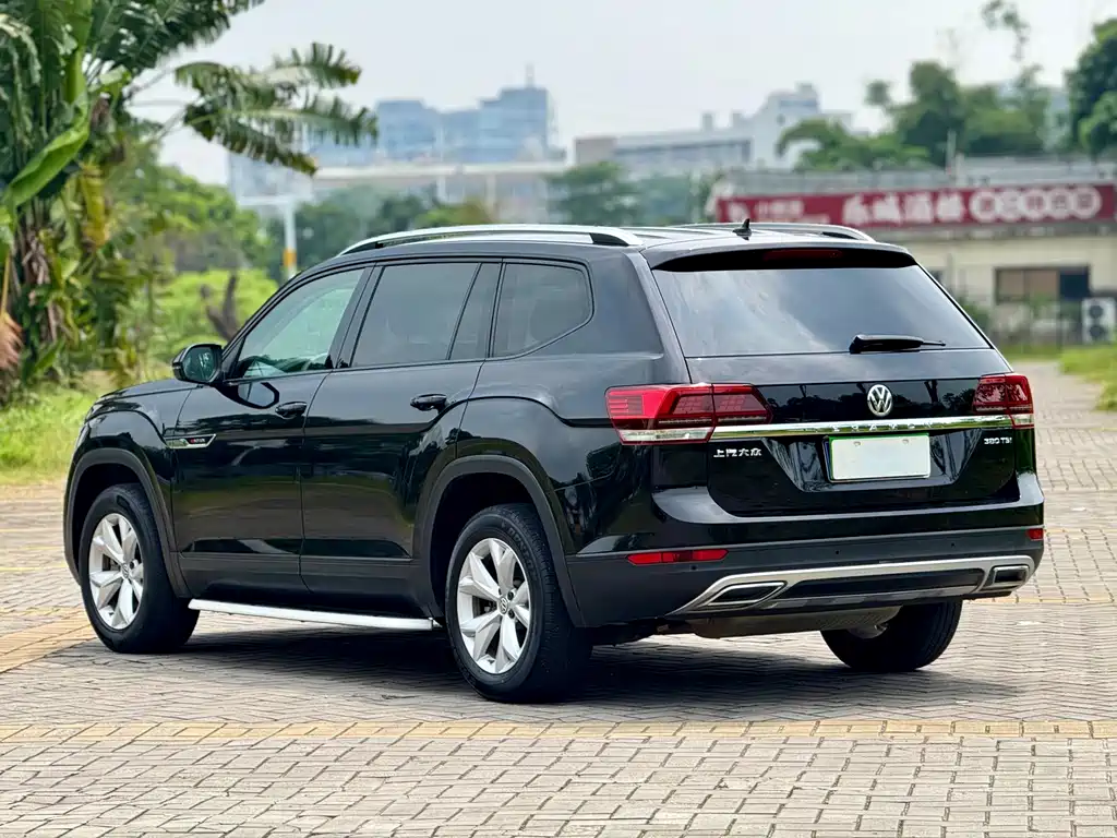 Volkswagen Teramont — миниатюра 7