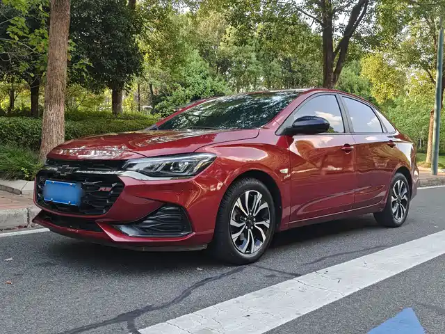 CHEVROLET CRUZE 2020