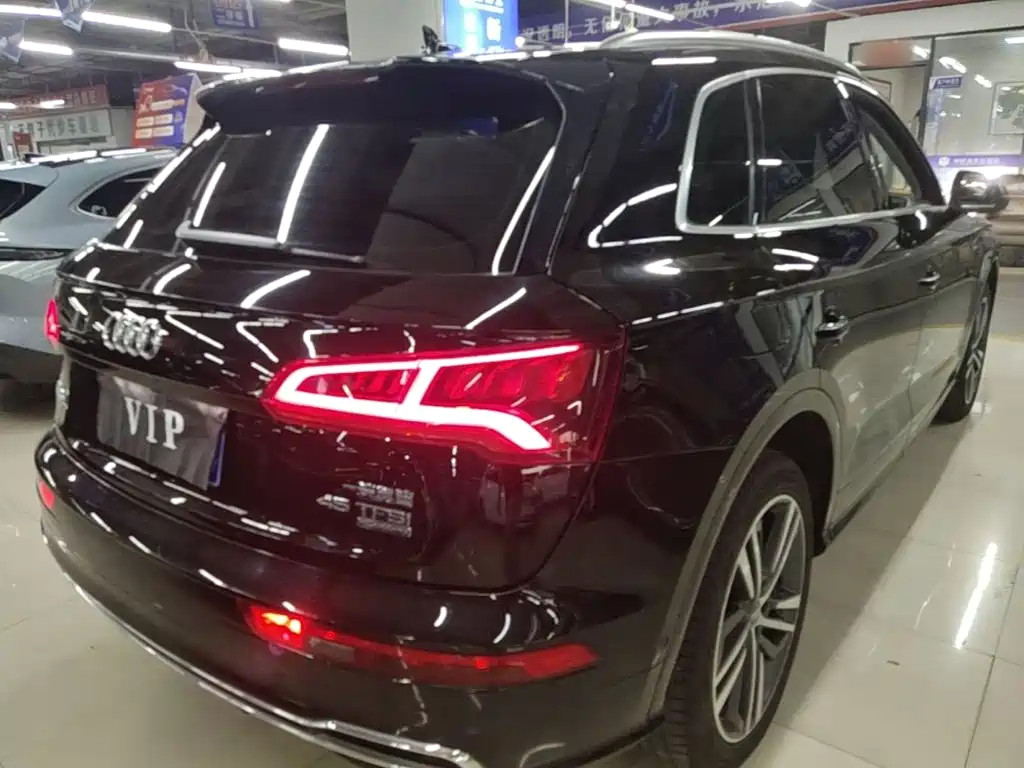 Audi Q5L — миниатюра 8