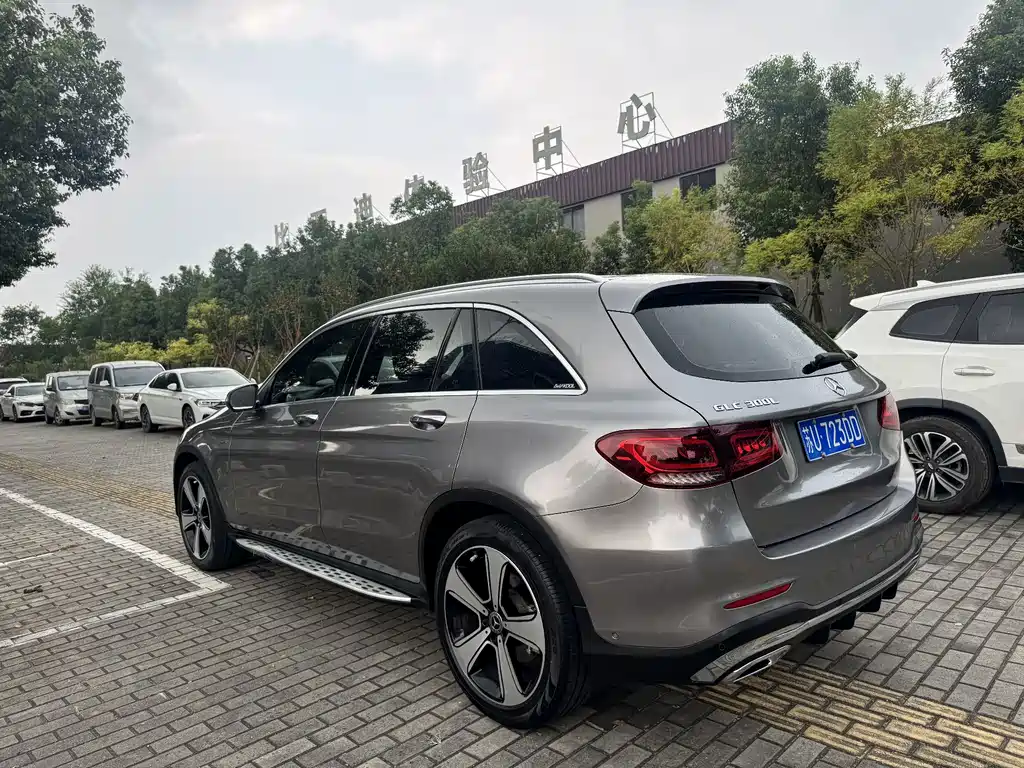 Mercedes-Benz GLC — миниатюра 7