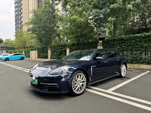 PORSCHE PANAMERA NEW ENERGY 2018