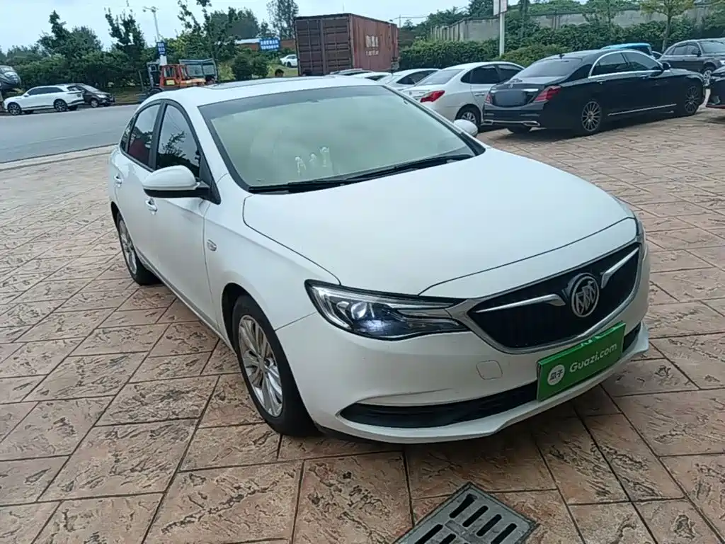 Buick Excelle — миниатюра 4