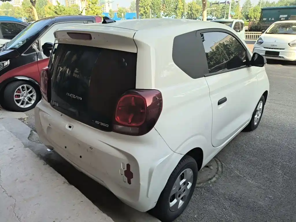 Roewe Clever — миниатюра 7
