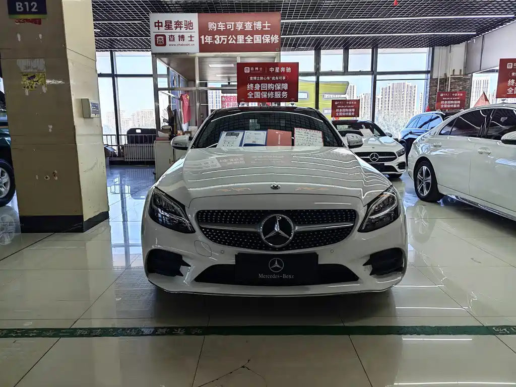 Mercedes-Benz C-Class — миниатюра 2