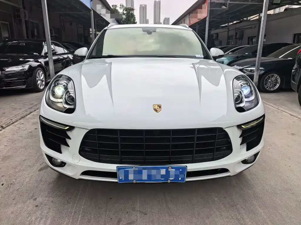 Porsche Macan — миниатюра 2