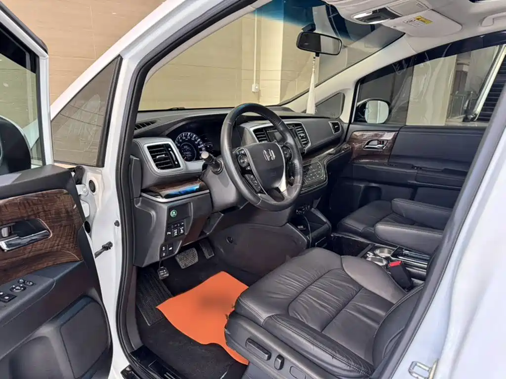 Honda Odyssey — миниатюра 19