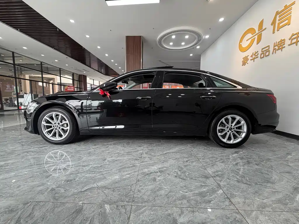 Audi A6L — миниатюра 5
