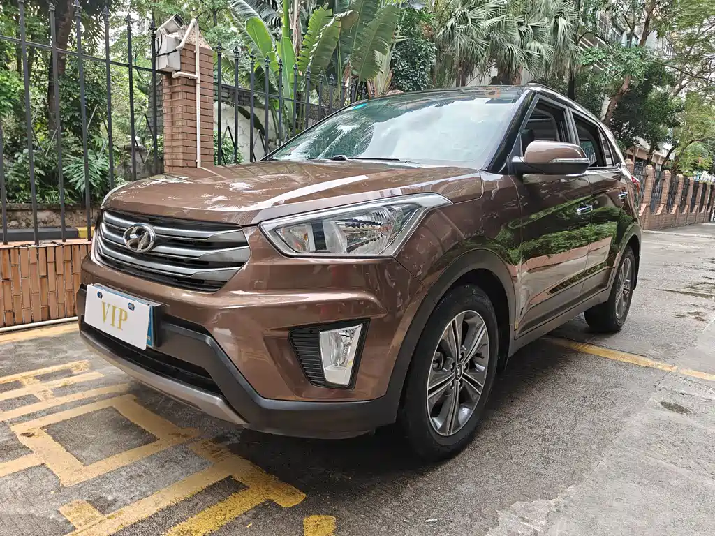 Hyundai ix25 2016