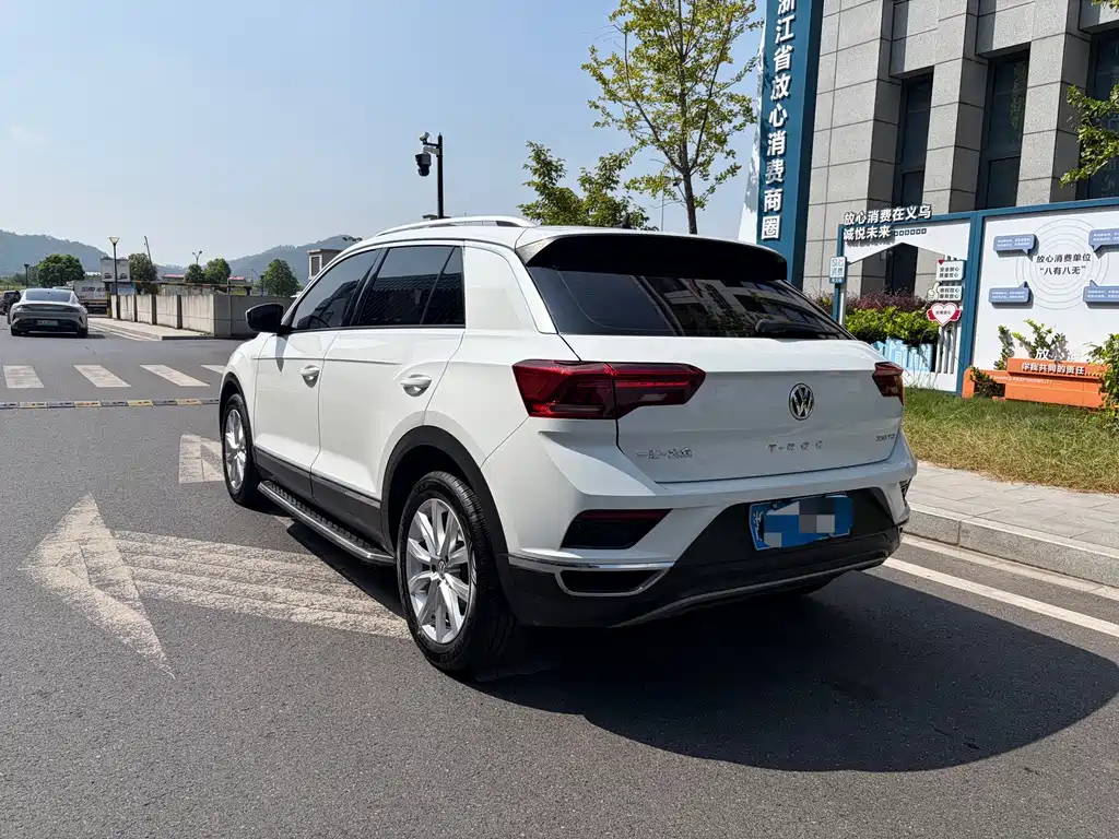 Volkswagen T-Roc — миниатюра 5