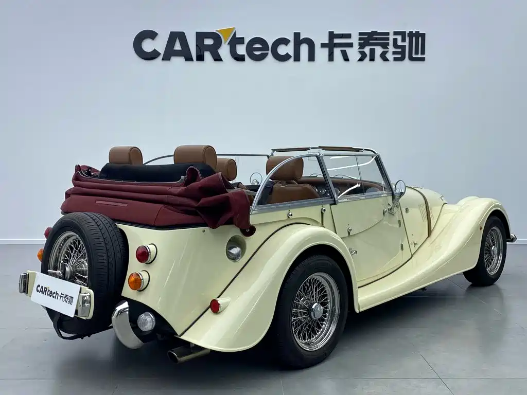 Morgan Plus 4 — миниатюра 2