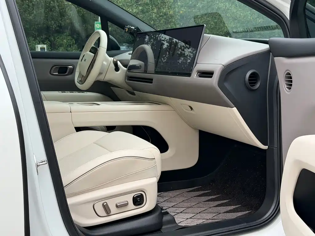 Li Auto Li i6 — миниатюра 6