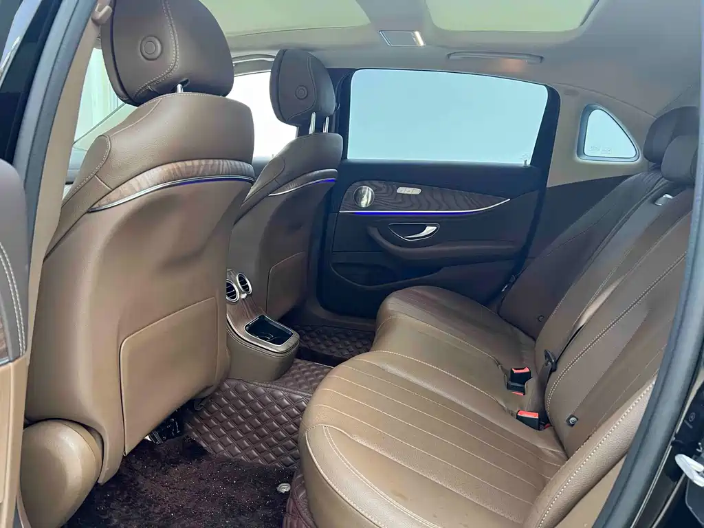 Mercedes-Benz E-Class E 2023 E 260 L