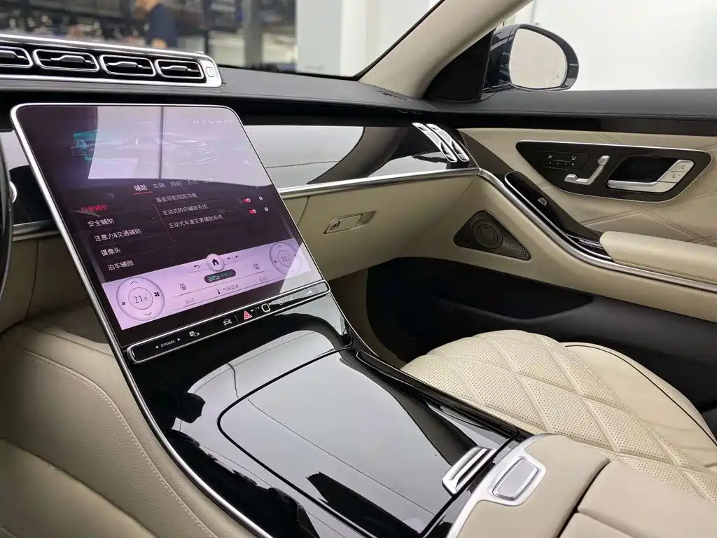Mercedes-Benz S-Class — миниатюра 28