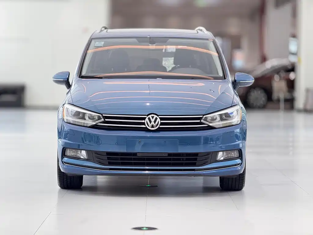 Volkswagen Touran Touran L 280TSI DSG Comfort Elegant Edition 7 seats, фото 2