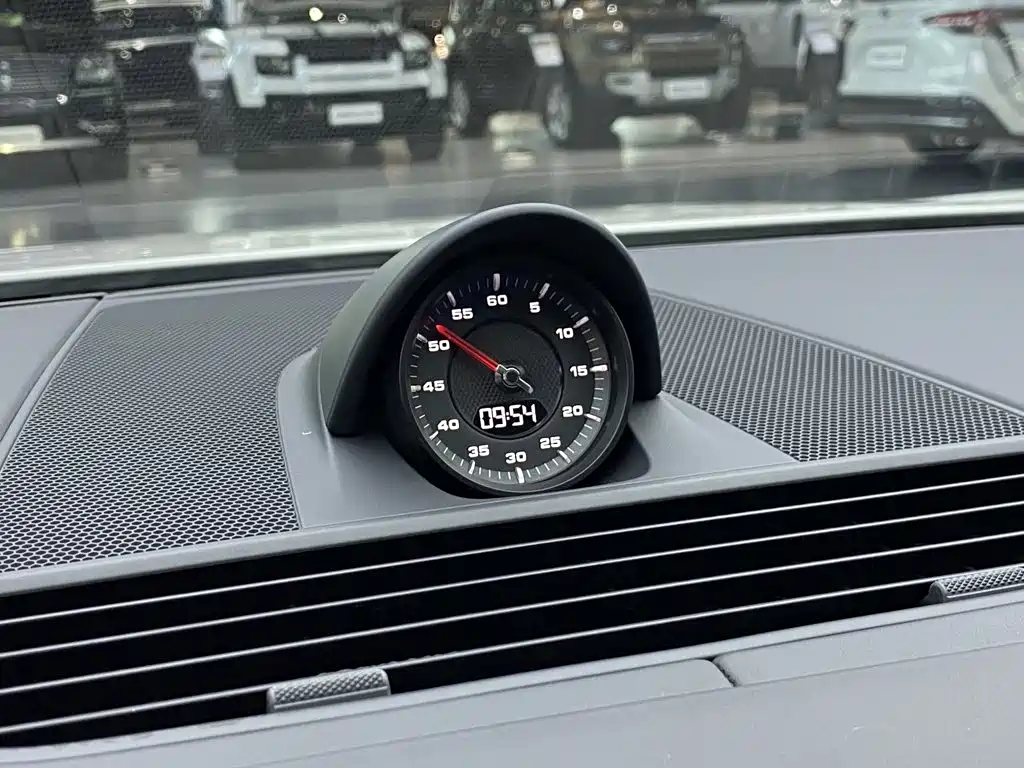 Porsche Panamera — миниатюра 12