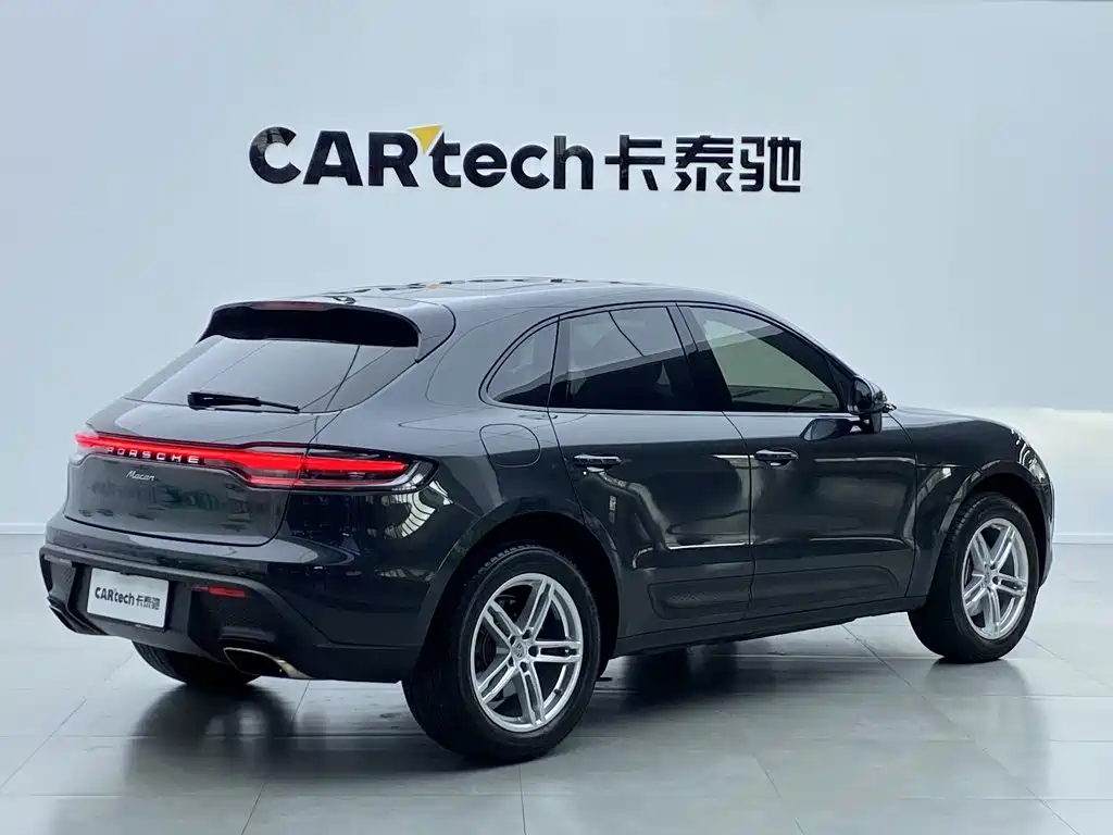 Porsche Macan — миниатюра 6